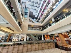One Raffles Place (D1), Retail #538680751